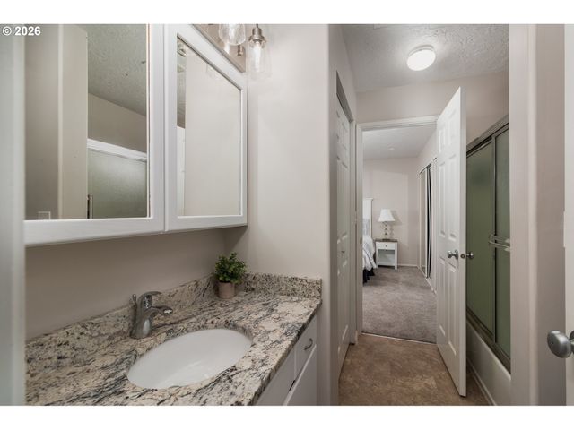 5725 EL MAR Ave, Lincoln City, OR 97367