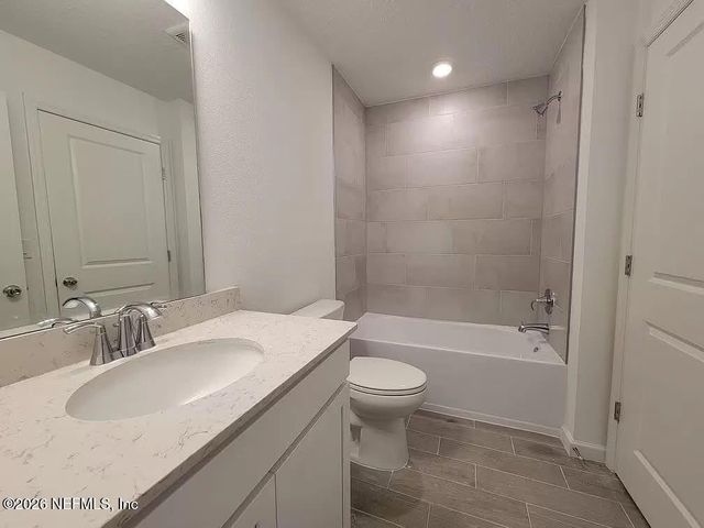 3970 WHIPPOORWILL HOLLER Lane 312, Jacksonville, FL 32217
