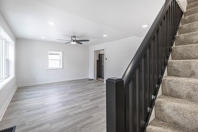 107 ONTARIO Street, Edinboro, PA 16412