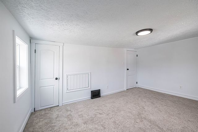107 ONTARIO Street, Edinboro, PA 16412
