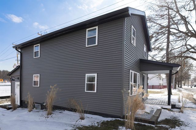107 ONTARIO Street, Edinboro, PA 16412