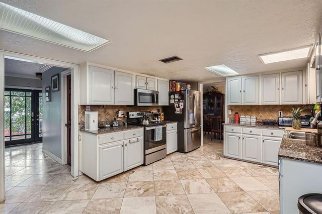 15508 WETSTONE DRIVE, Tampa, FL 33613