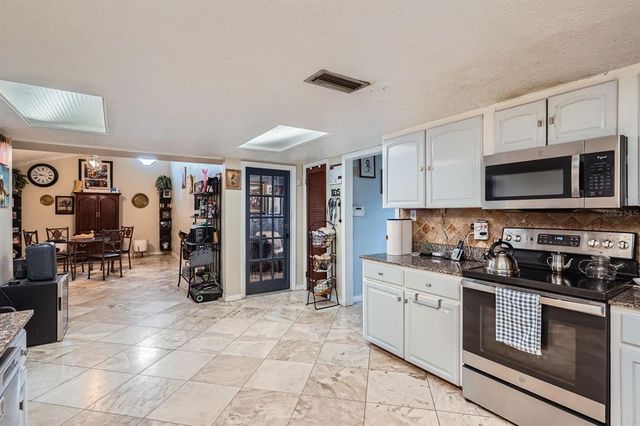 15508 WETSTONE DRIVE, Tampa, FL 33613