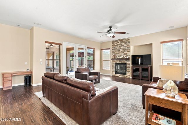 38804 N COURAGE Court, Anthem, AZ 85086