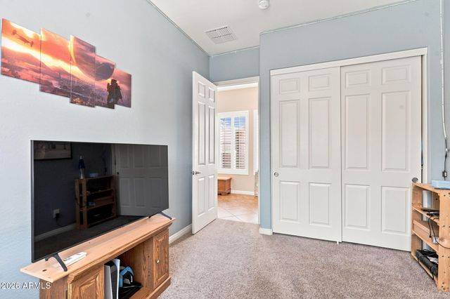 38804 N COURAGE Court, Anthem, AZ 85086