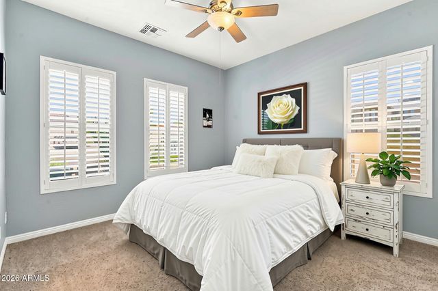 38804 N COURAGE Court, Anthem, AZ 85086