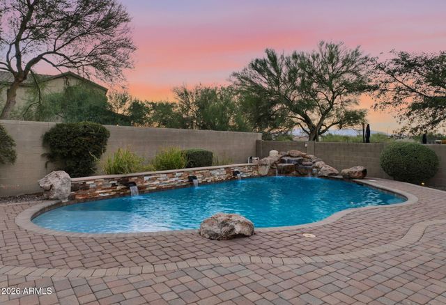 38804 N COURAGE Court, Anthem, AZ 85086