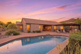 38804 N COURAGE Court, Anthem, AZ 85086