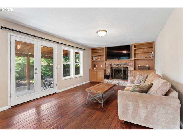 16550 Sw PENINSULA Ct, Beaverton, OR 97006