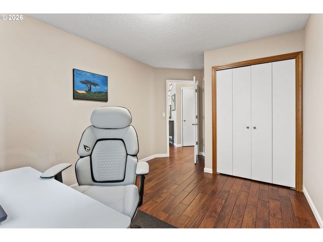 16550 Sw PENINSULA Ct, Beaverton, OR 97006