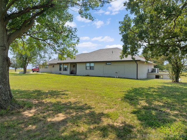 8753 Prairie Valley Road, Ardmore, OK 73401