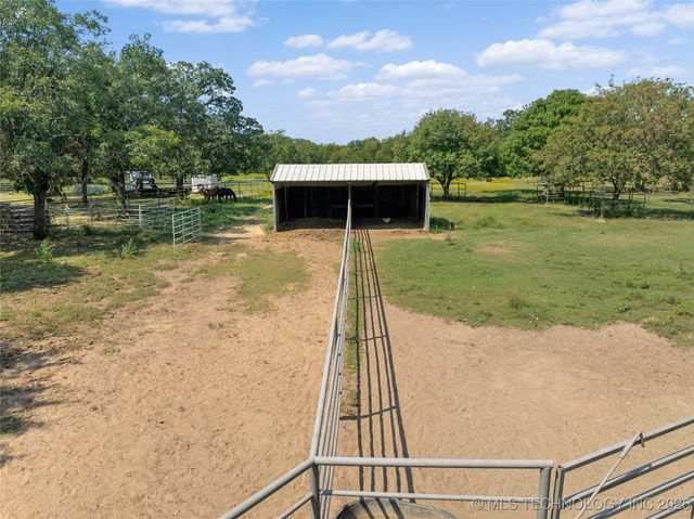 8753 Prairie Valley Road, Ardmore, OK 73401
