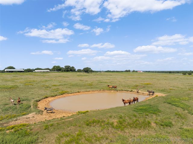 8753 Prairie Valley Road, Ardmore, OK 73401