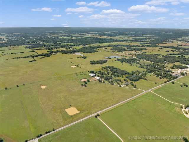 8753 Prairie Valley Road, Ardmore, OK 73401