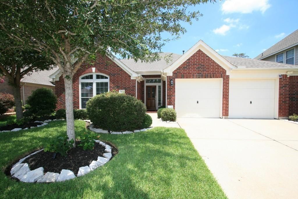 7423 Fall Springs Lane, Humble, TX 77396