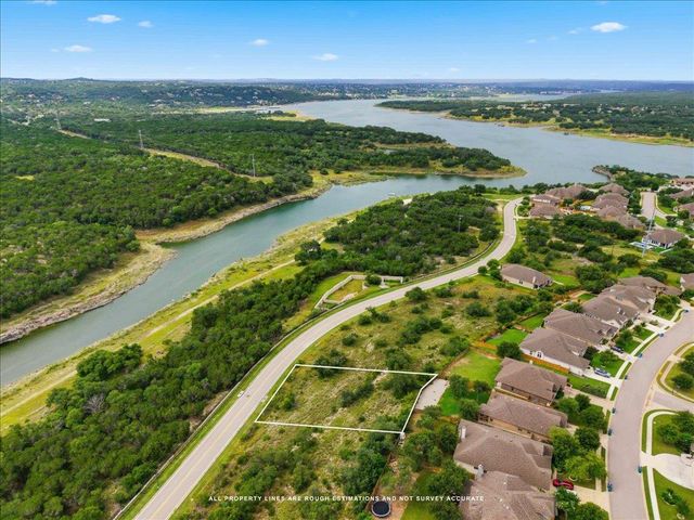7508 Tessera PKWY, Lago Vista, TX 78645