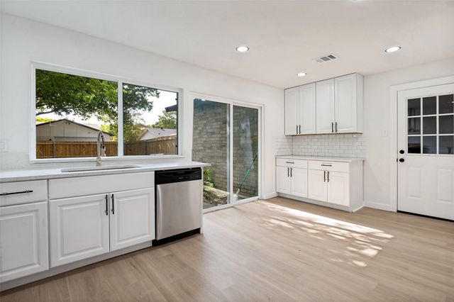 4618 Goodnight Trail, Grand Prairie, TX 75052