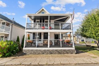 24 Botsford Avenue, Milford, CT 06460