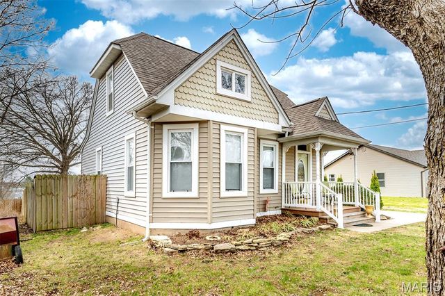 103 S 6th Street, Marthasville, MO 63357