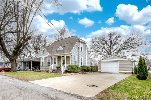103 S 6th Street, Marthasville, MO 63357
