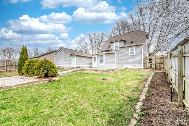 103 S 6th Street, Marthasville, MO 63357