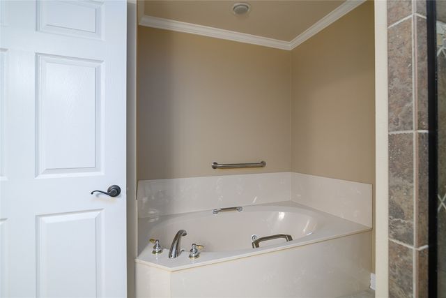 9012 Klondike Court, Shreveport, LA 71115