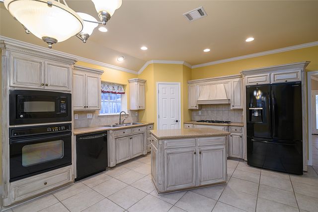 9012 Klondike Court, Shreveport, LA 71115