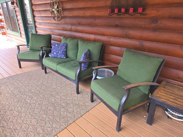 300 Crawford DR, Moneta, VA 24121