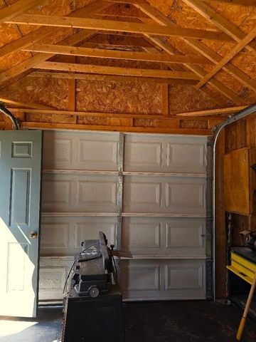 300 Crawford DR, Moneta, VA 24121