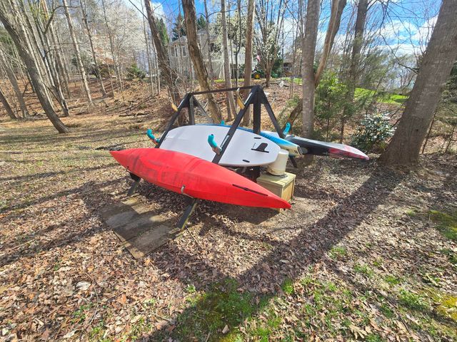 300 Crawford DR, Moneta, VA 24121