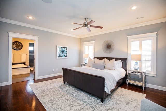 384 Bella Toscana Street, Springdale, AR 72762