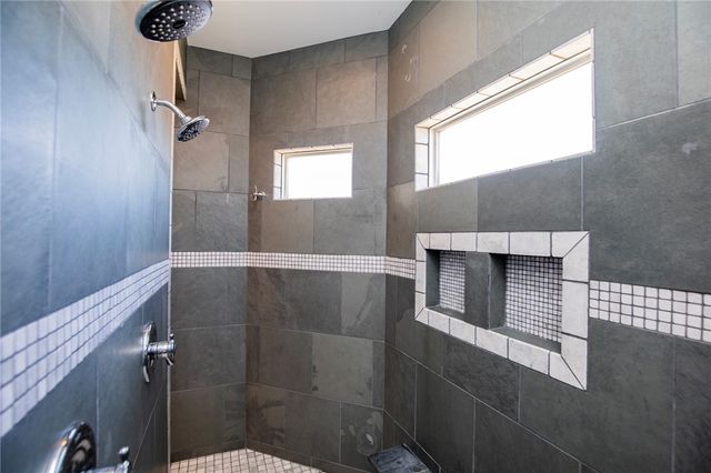 384 Bella Toscana Street, Springdale, AR 72762