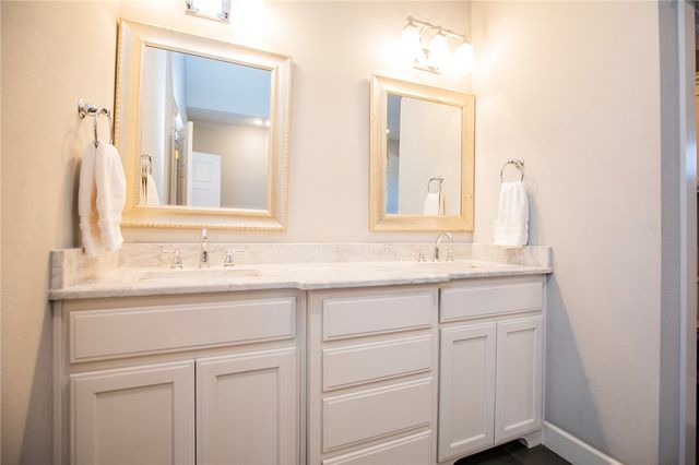 384 Bella Toscana Street, Springdale, AR 72762