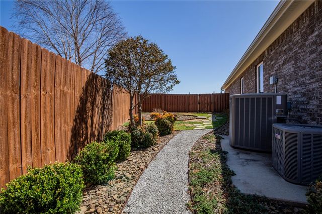 384 Bella Toscana Street, Springdale, AR 72762