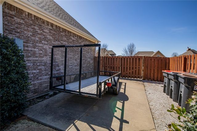 384 Bella Toscana Street, Springdale, AR 72762