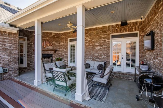 384 Bella Toscana Street, Springdale, AR 72762