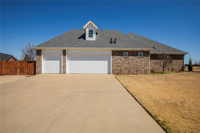 384 Bella Toscana Street, Springdale, AR 72762