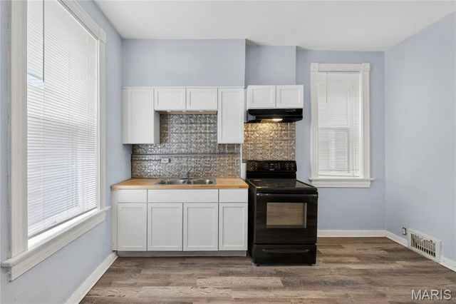 4308 Nebraska Avenue, St Louis, MO 63111