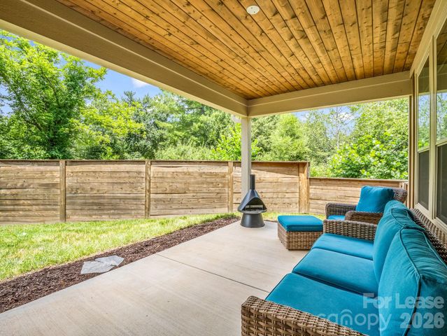 572 Sweet Birch Park Lane, Black Mountain, NC 28711