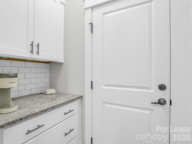 572 Sweet Birch Park Lane, Black Mountain, NC 28711