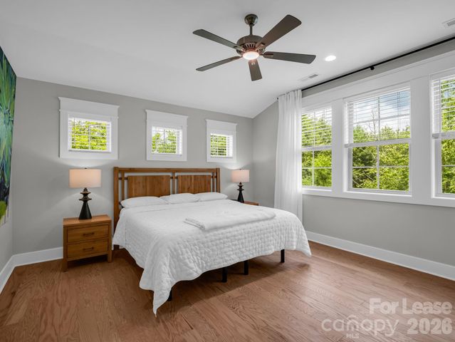 572 Sweet Birch Park Lane, Black Mountain, NC 28711