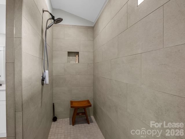 572 Sweet Birch Park Lane, Black Mountain, NC 28711