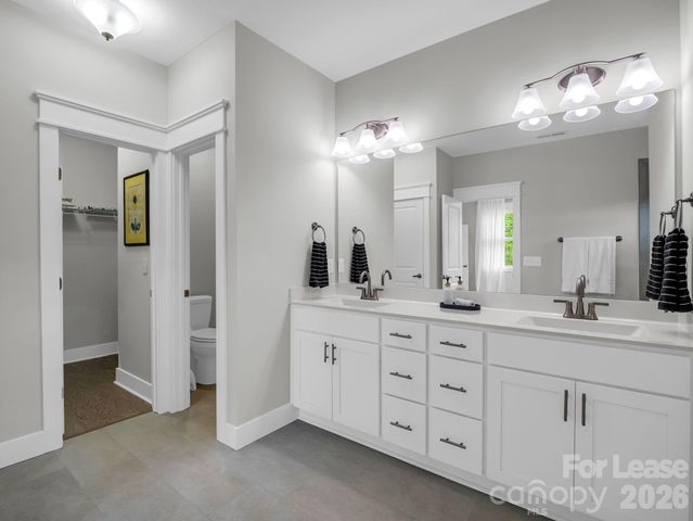 572 Sweet Birch Park Lane, Black Mountain, NC 28711