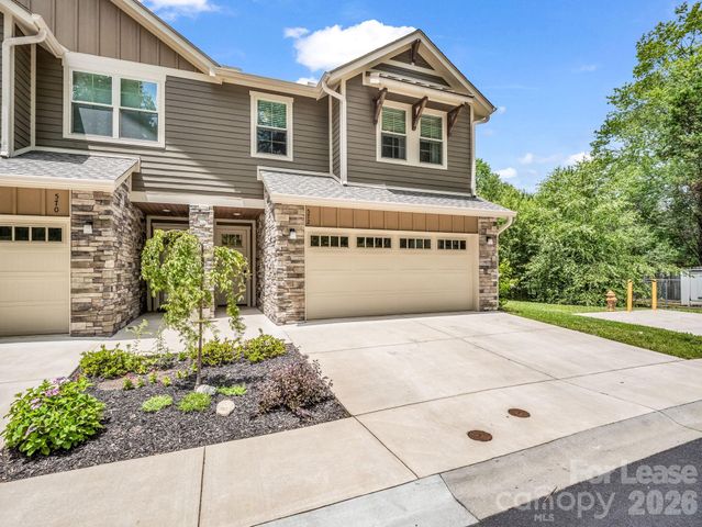 572 Sweet Birch Park Lane, Black Mountain, NC 28711