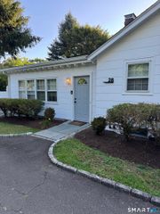 28 Treadwell Avenue, Westport, CT 06880
