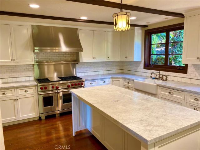 370 High Drive, Laguna Beach, CA 92651