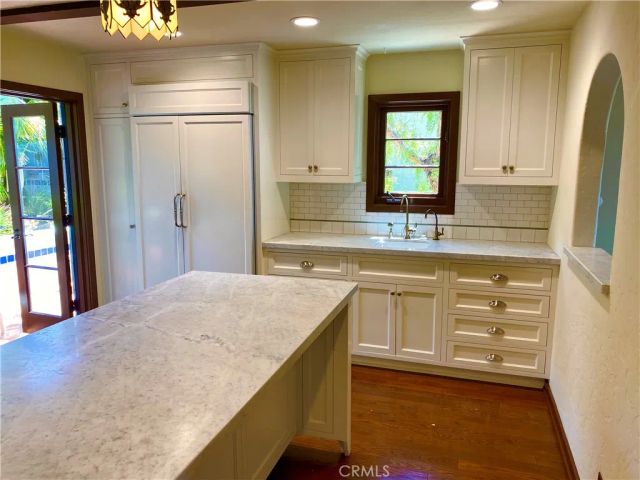 370 High Drive, Laguna Beach, CA 92651