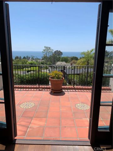 370 High Drive, Laguna Beach, CA 92651