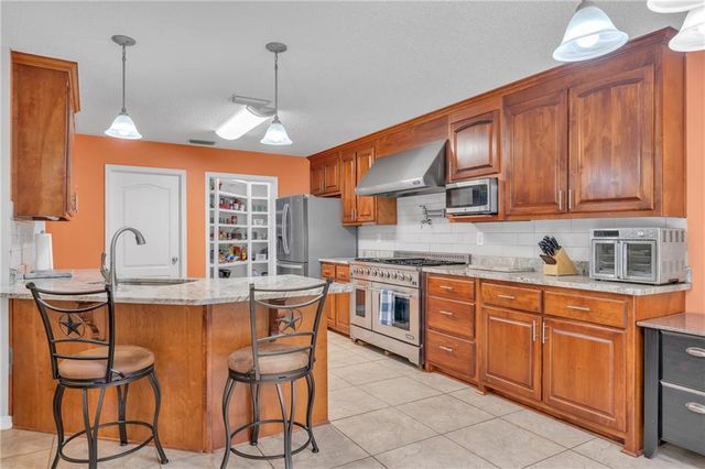 4620 Dresden Drive, Theodore, AL 36582