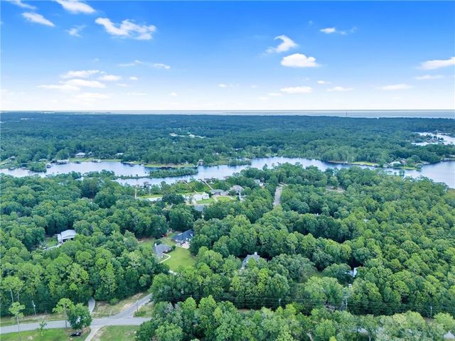 4620 Dresden Drive, Theodore, AL 36582
